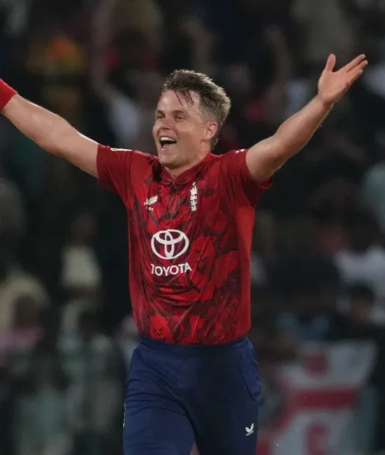 Sam Curran makes history with T20I hat-trick as England go 1–0 up against Sri Lanka